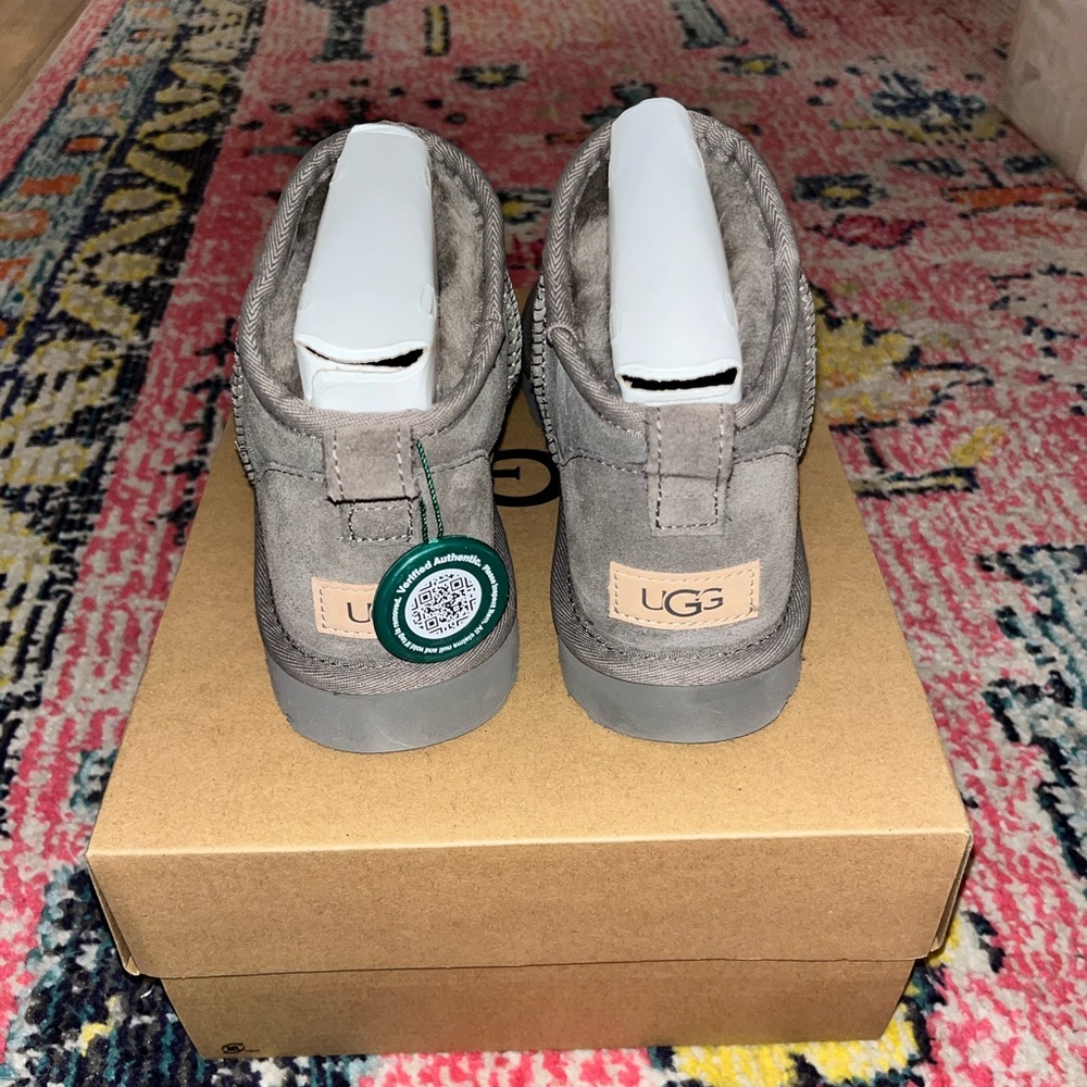 Smoke Plum Ugg Ultra Mini brand new with box